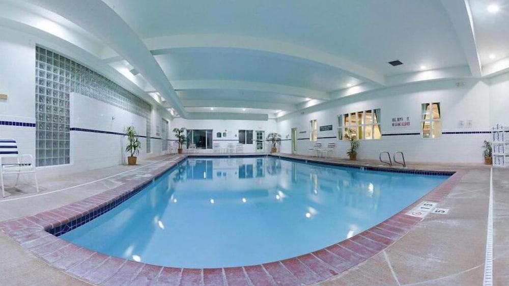 Holiday Inn Express Hotel & Suites Idaho Falls By Ihg Екстер'єр фото
