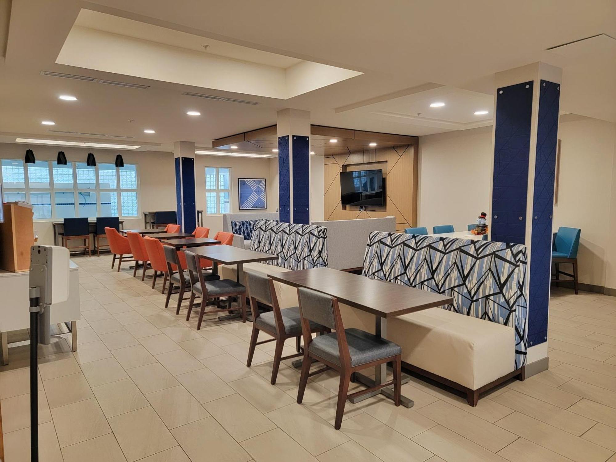 Holiday Inn Express Hotel & Suites Idaho Falls By Ihg Екстер'єр фото