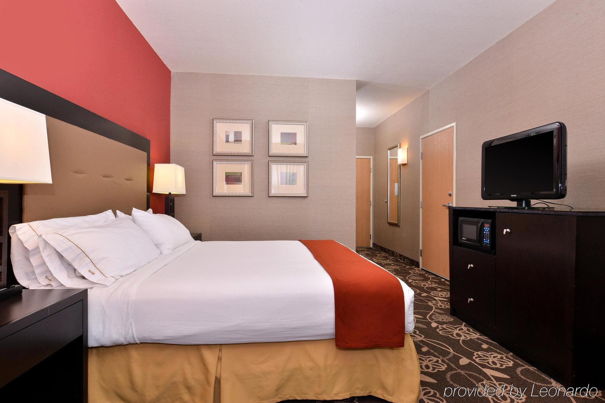 Holiday Inn Express Hotel & Suites Idaho Falls By Ihg Екстер'єр фото
