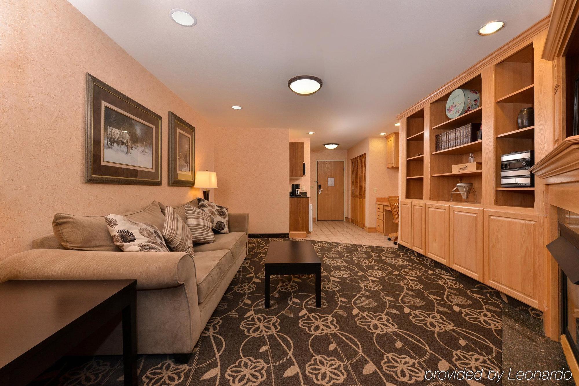 Holiday Inn Express Hotel & Suites Idaho Falls By Ihg Екстер'єр фото