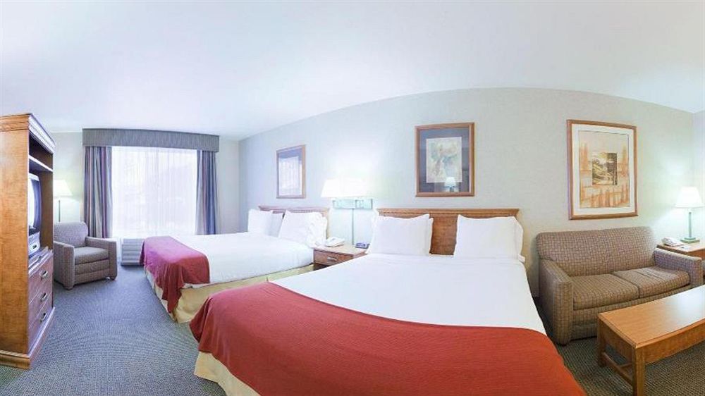 Holiday Inn Express Hotel & Suites Idaho Falls By Ihg Екстер'єр фото